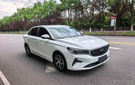 Geely Emgrand, 2023 год, 900 000 рублей, 3 фотография