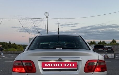 Mitsubishi Carisma I, 2000 год, 220 000 рублей, 11 фотография