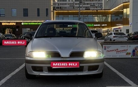 Mitsubishi Carisma I, 2000 год, 220 000 рублей, 10 фотография