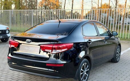 KIA Rio III рестайлинг, 2016 год, 988 000 рублей, 6 фотография