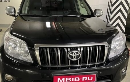 Toyota Land Cruiser Prado 150 рестайлинг, 2011 год, 3 200 000 рублей, 1 фотография