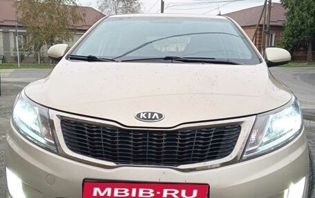 KIA Rio III рестайлинг, 2012 год, 800 000 рублей, 2 фотография