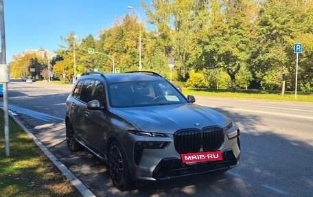 BMW X7, 2022 год, 11 000 000 рублей, 3 фотография