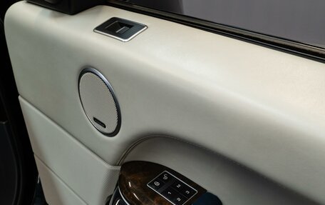 Land Rover Range Rover IV рестайлинг, 2014 год, 3 750 000 рублей, 34 фотография