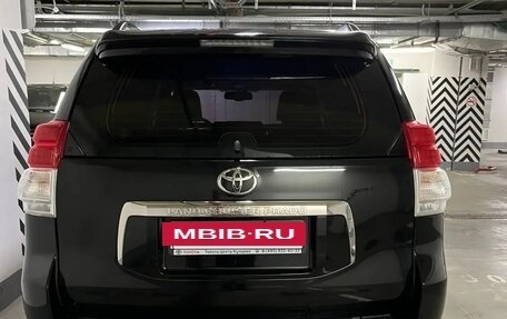 Toyota Land Cruiser Prado 150 рестайлинг, 2011 год, 3 200 000 рублей, 2 фотография
