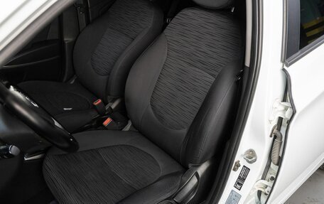 Hyundai Solaris II рестайлинг, 2016 год, 999 000 рублей, 14 фотография