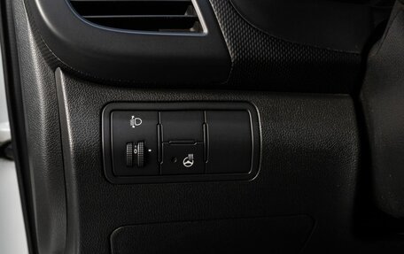 Hyundai Solaris II рестайлинг, 2016 год, 999 000 рублей, 13 фотография