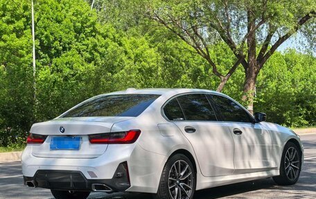 BMW 3 серия, 2022 год, 2 687 000 рублей, 4 фотография