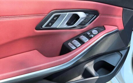 BMW 3 серия, 2022 год, 2 687 000 рублей, 7 фотография