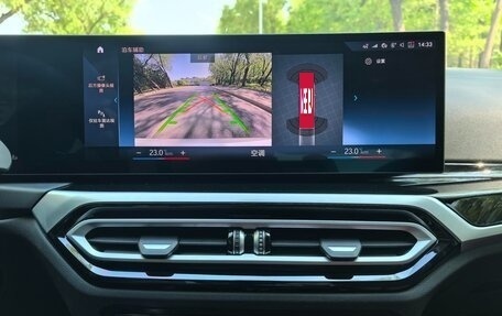 BMW 3 серия, 2022 год, 2 687 000 рублей, 14 фотография
