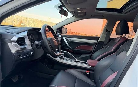 Geely Coolray I, 2022 год, 1 180 000 рублей, 8 фотография