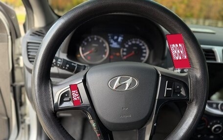 Hyundai Solaris II рестайлинг, 2012 год, 780 000 рублей, 12 фотография