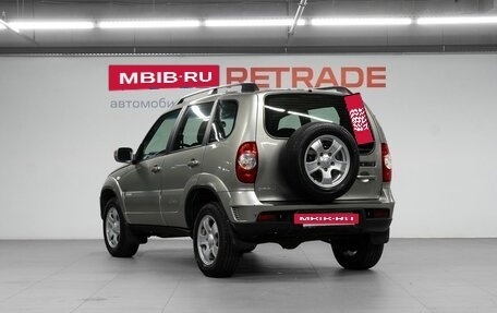 Chevrolet Niva I рестайлинг, 2011 год, 540 000 рублей, 8 фотография