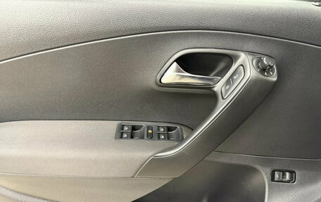 Volkswagen Polo VI (EU Market), 2012 год, 581 062 рублей, 6 фотография