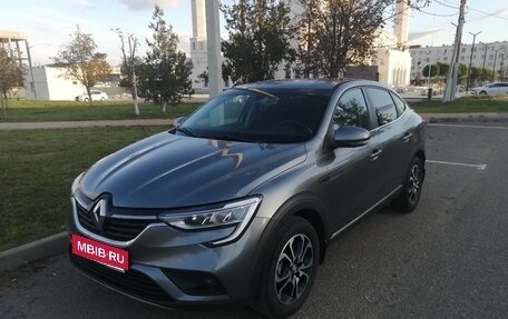 Renault Arkana I, 2021 год, 1 890 000 рублей, 1 фотография
