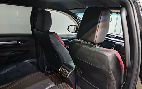Toyota Hilux VIII, 2022 год, 5 695 000 рублей, 21 фотография