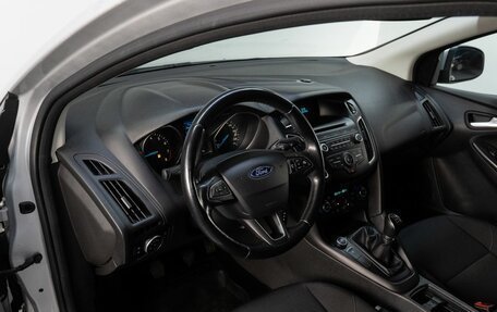 Ford Focus III, 2017 год, 999 000 рублей, 10 фотография