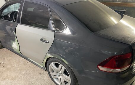 Volkswagen Polo VI (EU Market), 2011 год, 250 000 рублей, 2 фотография