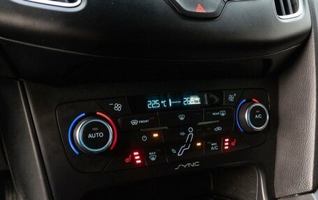 Ford Focus III, 2017 год, 999 000 рублей, 20 фотография