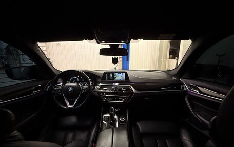 BMW 5 серия, 2019 год, 3 350 000 рублей, 3 фотография