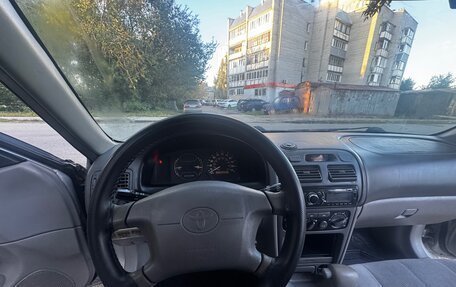 Toyota Corolla, 2001 год, 350 000 рублей, 4 фотография