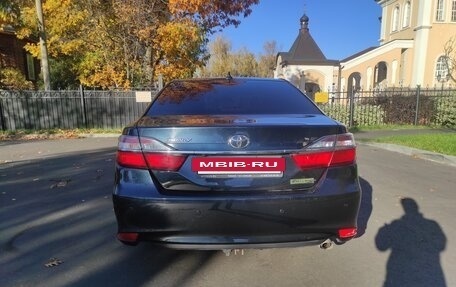Toyota Camry, 2017 год, 2 050 000 рублей, 2 фотография