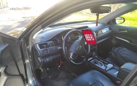 Toyota Camry, 2017 год, 2 050 000 рублей, 15 фотография