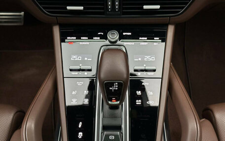 Porsche Cayenne III, 2020 год, 9 000 000 рублей, 23 фотография