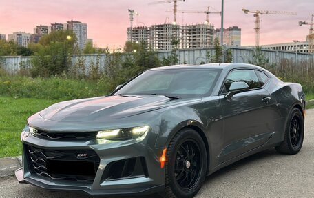 Chevrolet Camaro VI, 2017 год, 2 450 000 рублей, 1 фотография
