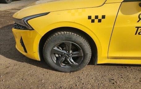 KIA K5, 2021 год, 1 450 000 рублей, 9 фотография