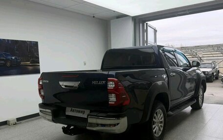 Toyota Hilux VIII, 2021 год, 3 500 000 рублей, 4 фотография