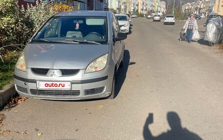 Mitsubishi Colt VI рестайлинг, 2005 год, 200 000 рублей, 2 фотография