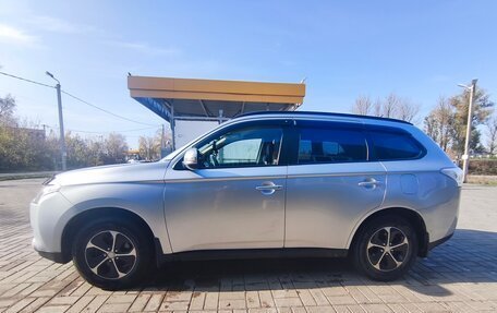 Mitsubishi Outlander III рестайлинг 3, 2012 год, 1 320 000 рублей, 8 фотография