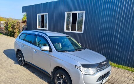 Mitsubishi Outlander III рестайлинг 3, 2012 год, 1 320 000 рублей, 13 фотография