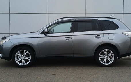 Mitsubishi Outlander III рестайлинг 3, 2012 год, 1 300 000 рублей, 8 фотография