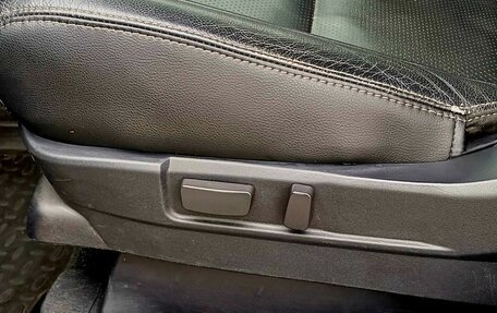 Mitsubishi Outlander III рестайлинг 3, 2012 год, 1 300 000 рублей, 10 фотография