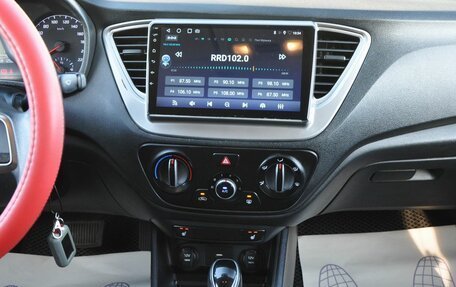 Hyundai Solaris II рестайлинг, 2021 год, 1 360 000 рублей, 14 фотография