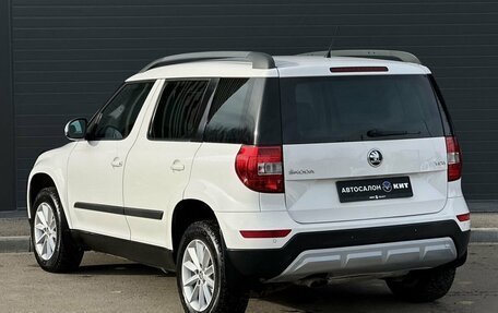 Skoda Yeti I рестайлинг, 2015 год, 1 159 000 рублей, 6 фотография