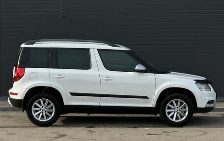 Skoda Yeti I рестайлинг, 2015 год, 1 159 000 рублей, 7 фотография