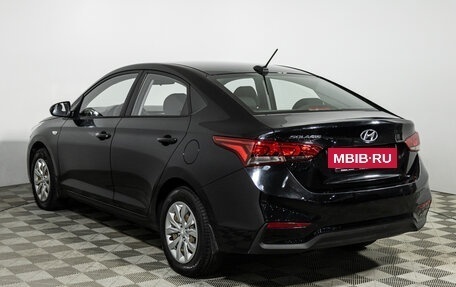 Hyundai Solaris II рестайлинг, 2018 год, 999 700 рублей, 7 фотография