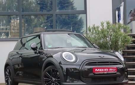 MINI Hatch, 2023 год, 2 310 001 рублей, 3 фотография