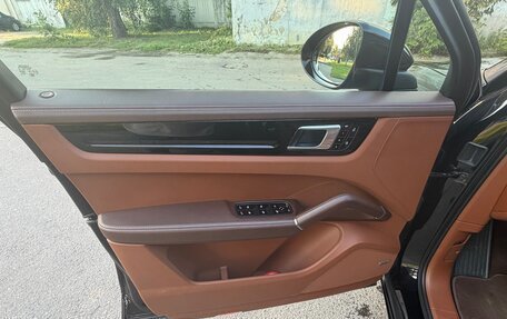 Porsche Cayenne III, 2019 год, 7 300 000 рублей, 7 фотография