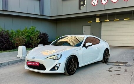 Toyota GT86 I, 2012 год, 2 450 000 рублей, 1 фотография