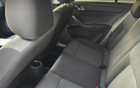 Skoda Rapid I, 2017 год, 1 295 000 рублей, 18 фотография