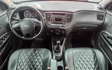 KIA Rio II, 2010 год, 639 900 рублей, 10 фотография