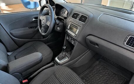 Volkswagen Polo VI (EU Market), 2010 год, 729 000 рублей, 8 фотография