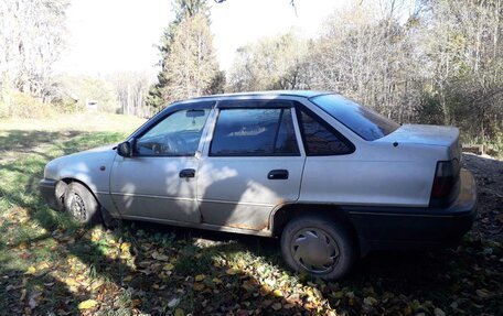 Daewoo Nexia I рестайлинг, 2000 год, 60 000 рублей, 4 фотография