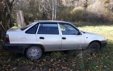 Daewoo Nexia I рестайлинг, 2000 год, 60 000 рублей, 10 фотография