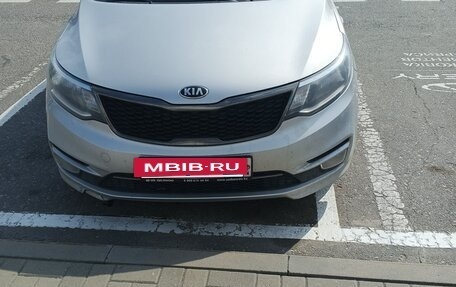 KIA Rio III рестайлинг, 2017 год, 950 000 рублей, 2 фотография