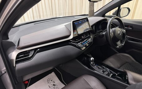 Toyota C-HR I рестайлинг, 2018 год, 2 279 900 рублей, 13 фотография